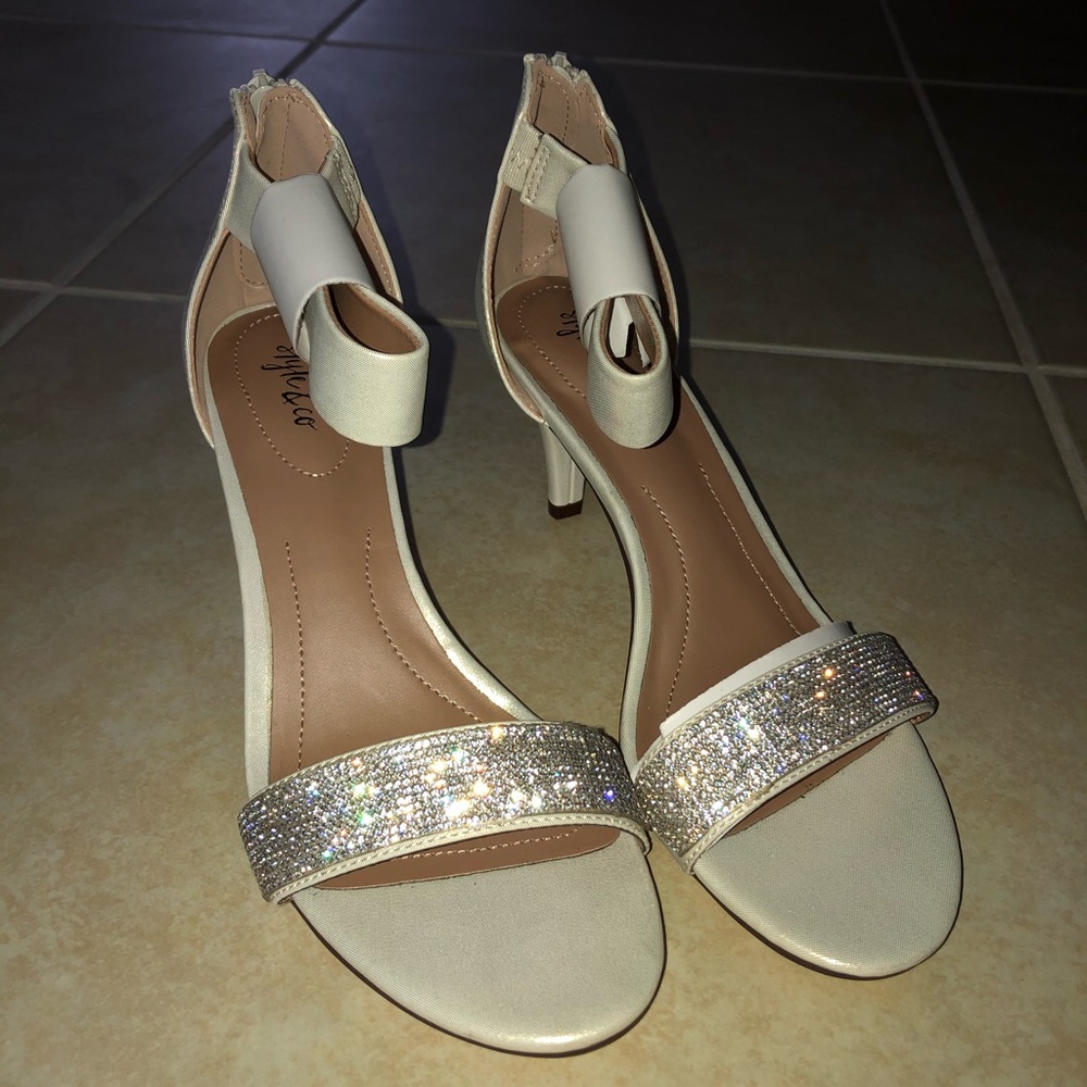Evening Sandals - Picture 2 of 5